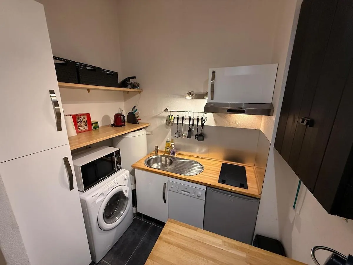 Appartement Rdc Avec Parking En Intra-Muros Avignon Apartment