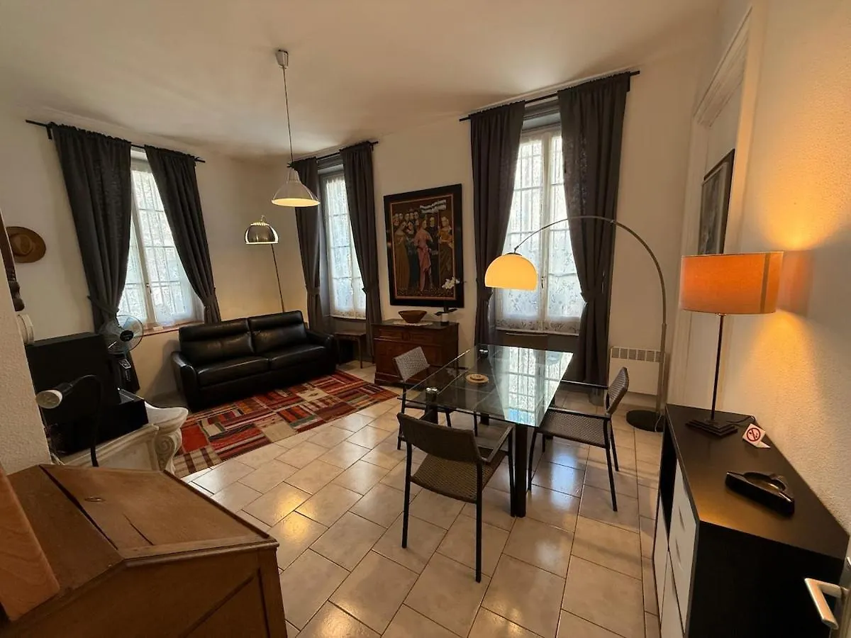 Apartment Appartement Rdc Avec Parking En Intra-Muros Avignon France